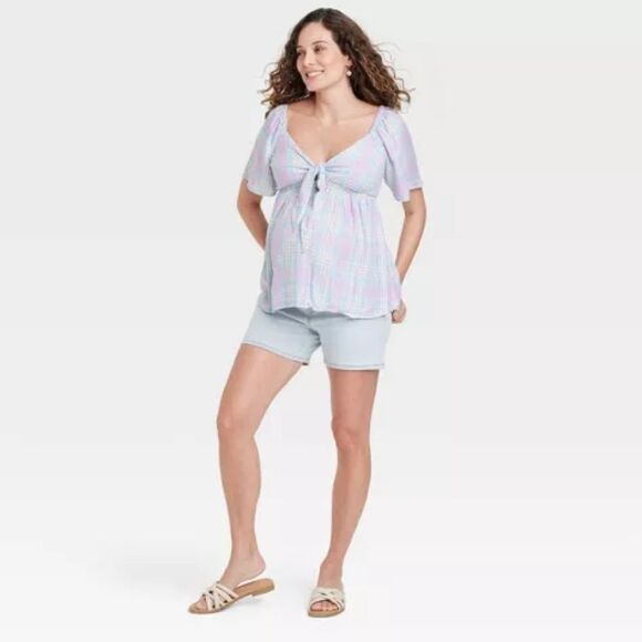 🆕🔥Isabel Woven Peek-a-boo Tie-Front Maternity Top - Plaid - Picture 1 of 3